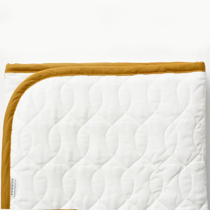 4 Layered Gauze Bed Pad with Absorbent Cotton [Kyo Wazarashi Mensya]