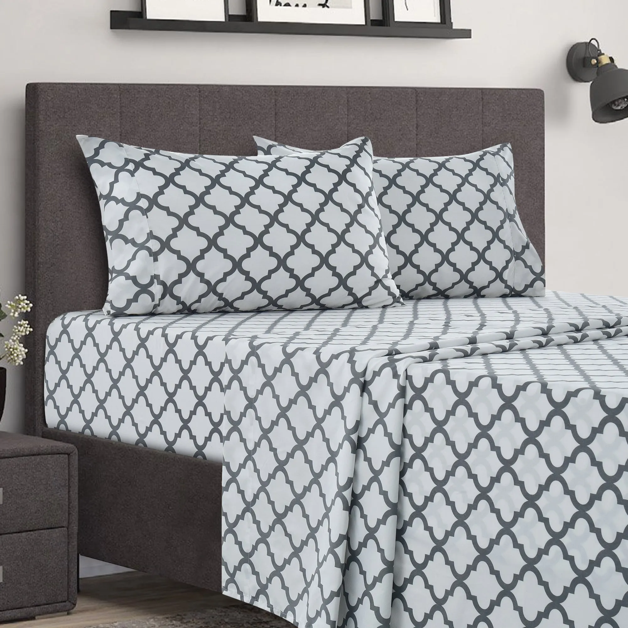 4-Piece Quatrefoil Design Deep Pocket Bed Sheets Set