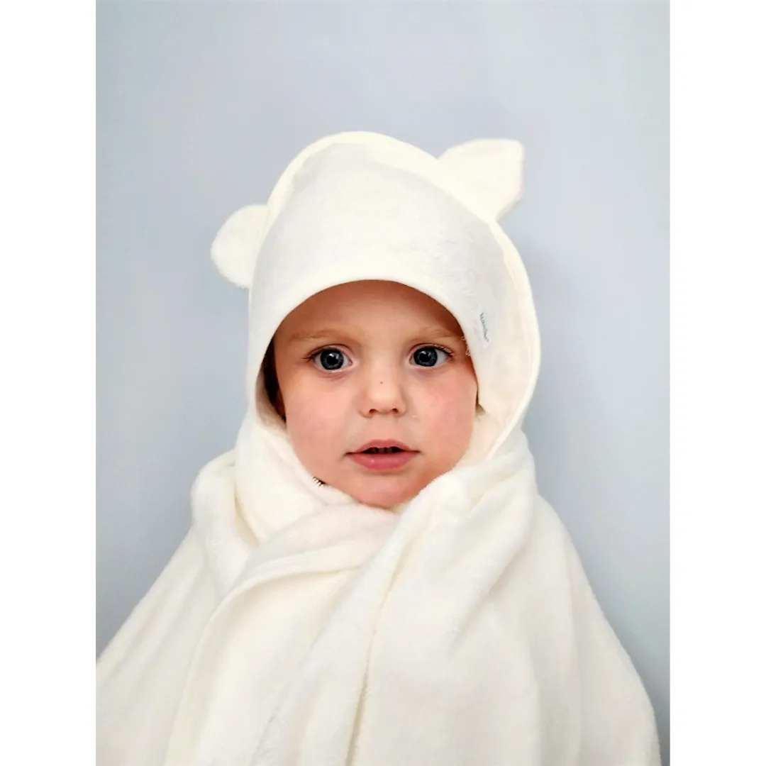 Akarana Bamboo Hooded Bath Towel - White