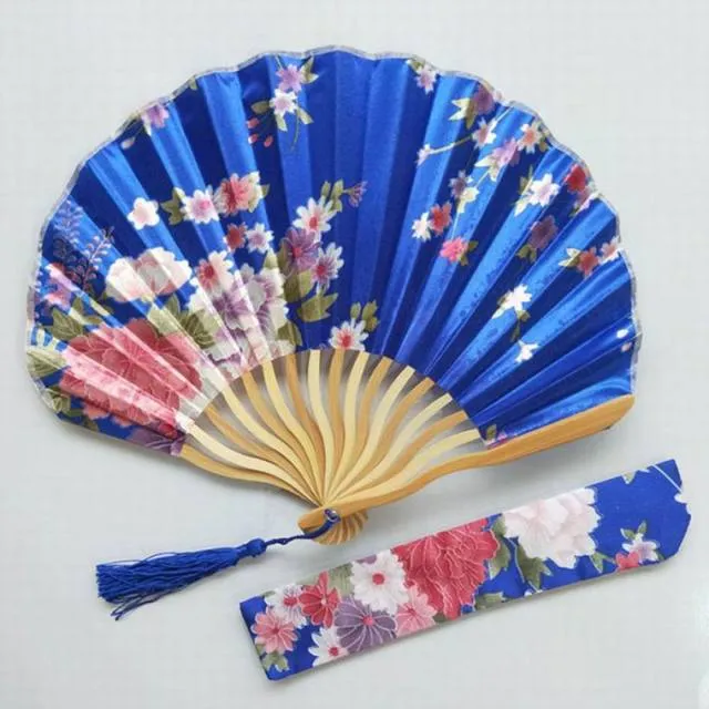 Lot of Personalized Chinese Japanese Fabric Floral Round Folding Hand Fan with Gift Bags Wedding Party Supplies