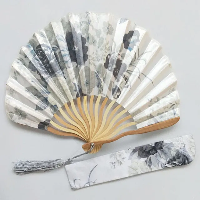 Lot of Personalized Chinese Japanese Fabric Floral Round Folding Hand Fan with Gift Bags Wedding Party Supplies