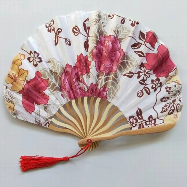 Lot of Personalized Chinese Japanese Fabric Floral Round Folding Hand Fan with Gift Bags Wedding Party Supplies