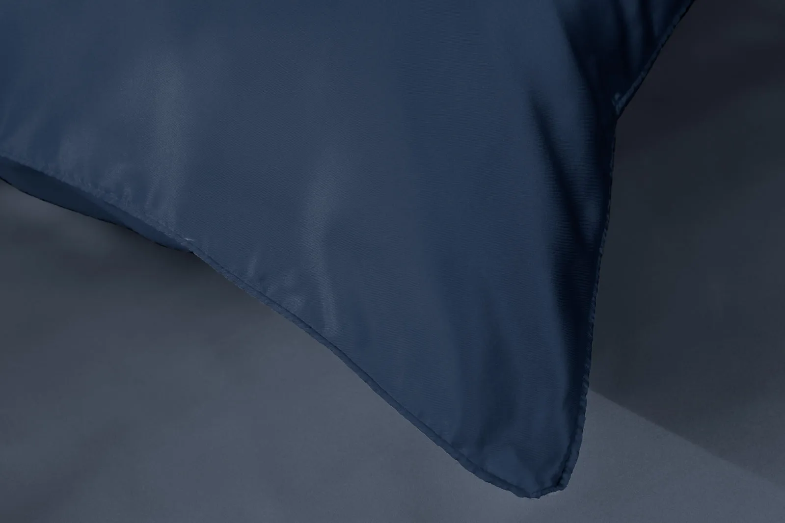 Mulberry Silk Pillowcase Navy Blue by Ardor