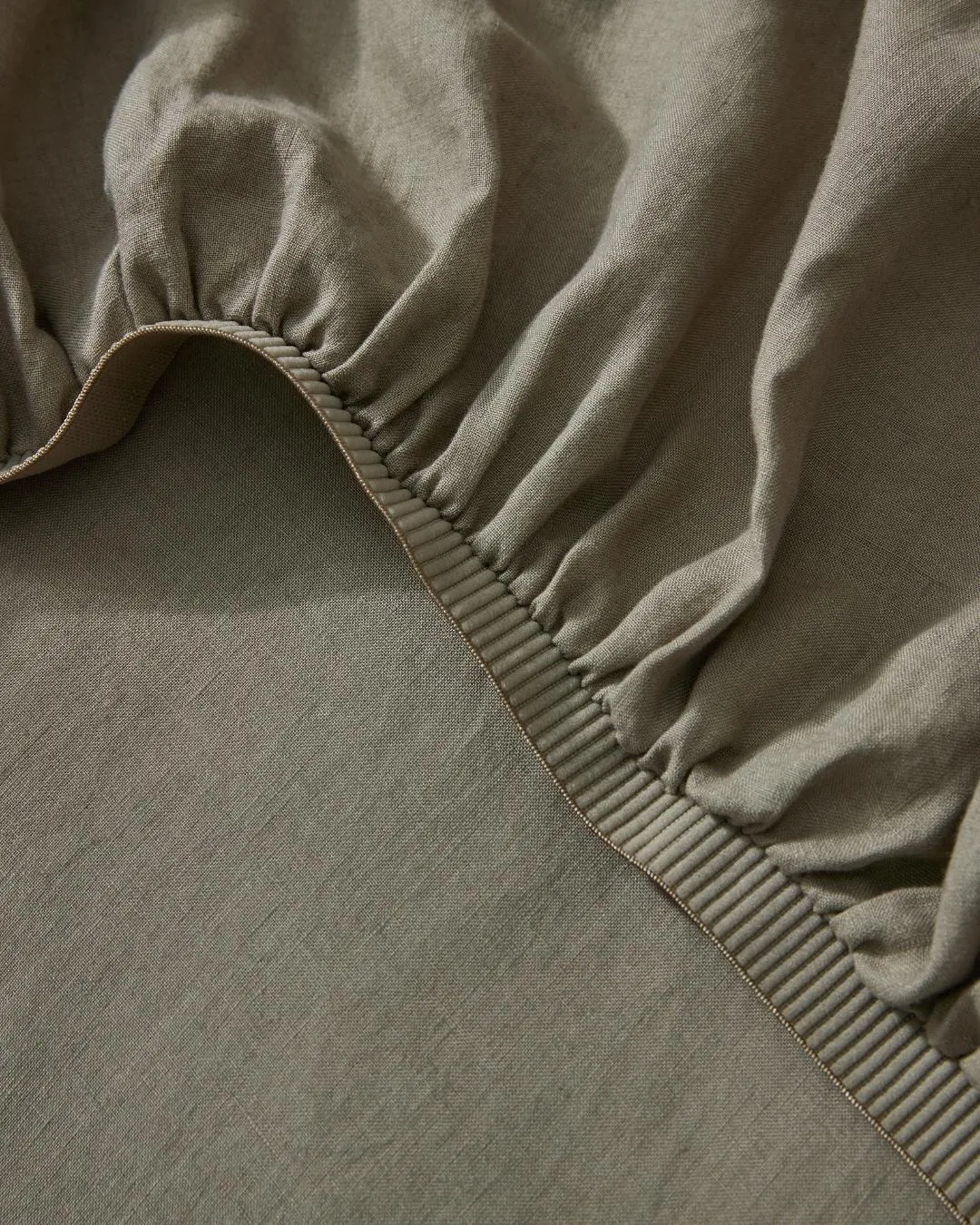 Ravello Linen Fitted Sheet | Queen