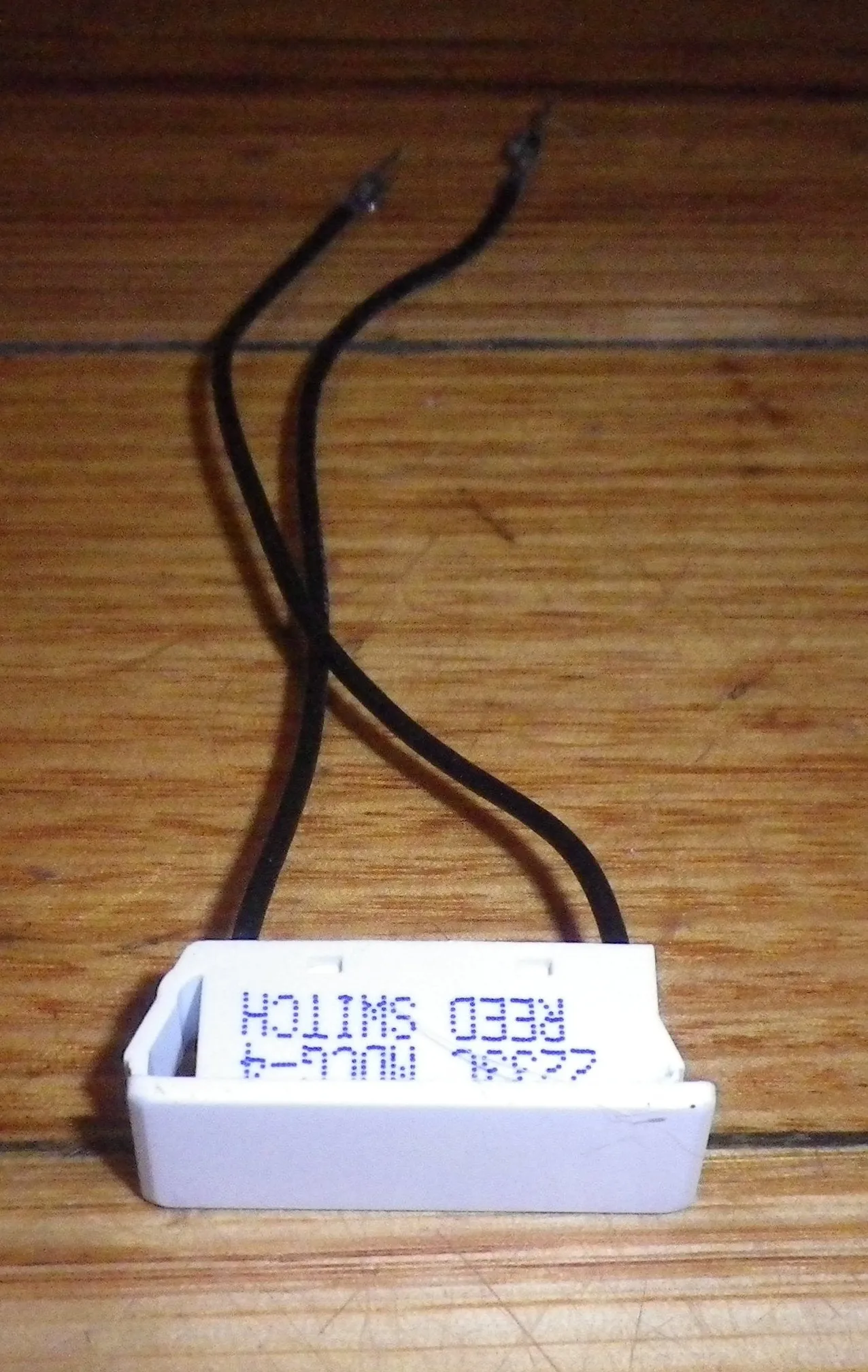 Samsung Fridge Light/Fan Reed Door Switch - Part # DA34-00043H