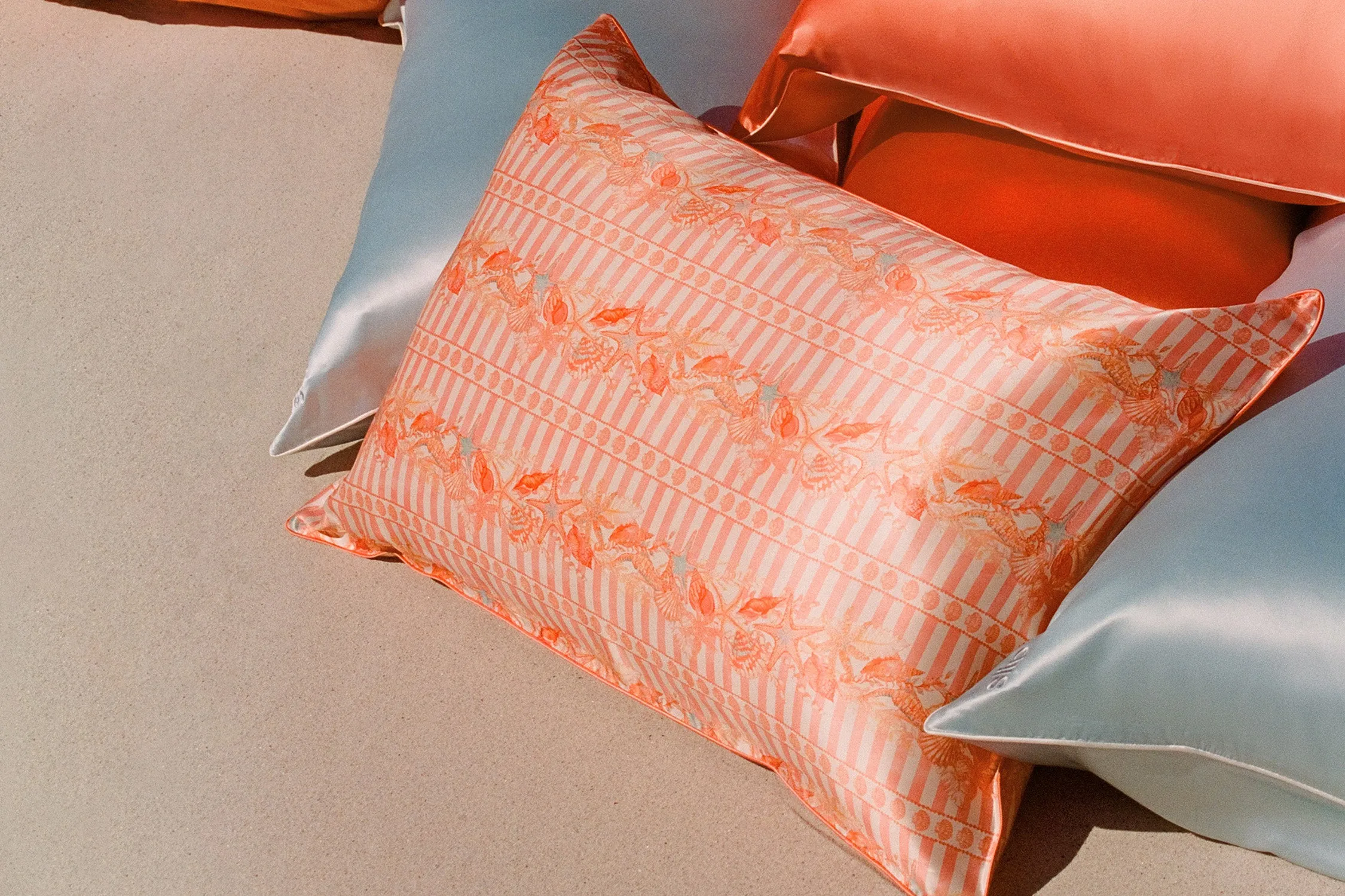 Seashell Queen Zippered Pillowcase